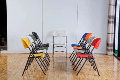 Durable folding plastic chairs wholesale
