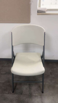 folding chairs manufacturer for weddings