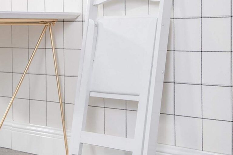 plastic folding chairs custom lightweight design