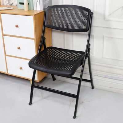 folding chairs with mesh seat supplier