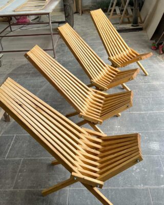 Custom Acacia Wood Folding Lounge Chair