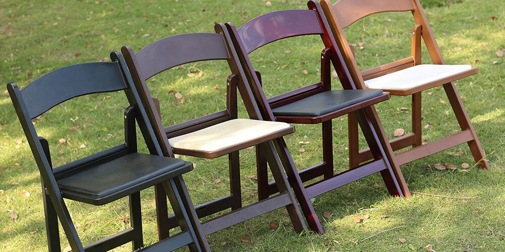 White Resin Folding Wedding Chair